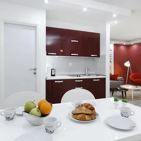 Teatrin بيت ضيافة سبليت