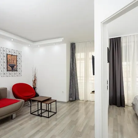 Gostinjska kuća Teatrin