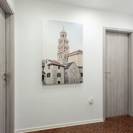 Guest house Teatrin 4*